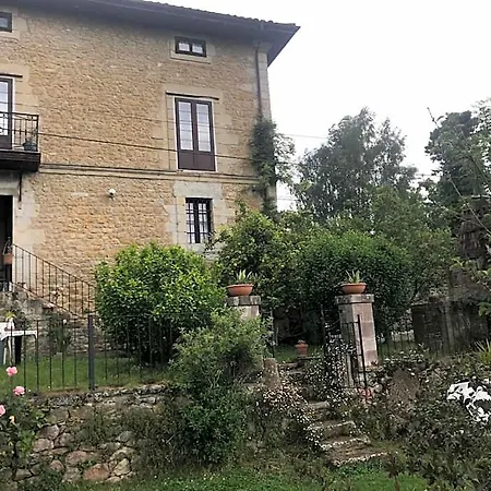 Vinueva فندق